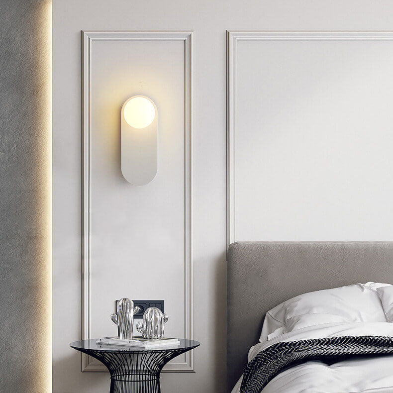 Wandlamp met Glazen Bol Minimalistische Scandinavische Wandverlichting met Ovale Metalen Achterplaat voor Slaapkamer | Hal en Woonkamer