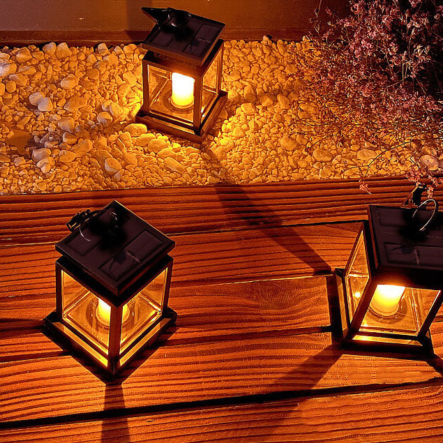 Solar Lantaarn met LED Kaars | Retro Hanglantaarn op Zonne-energie met Ophangclip | Spatwaterdichte Tuinverlichting voor Balkon en Terras