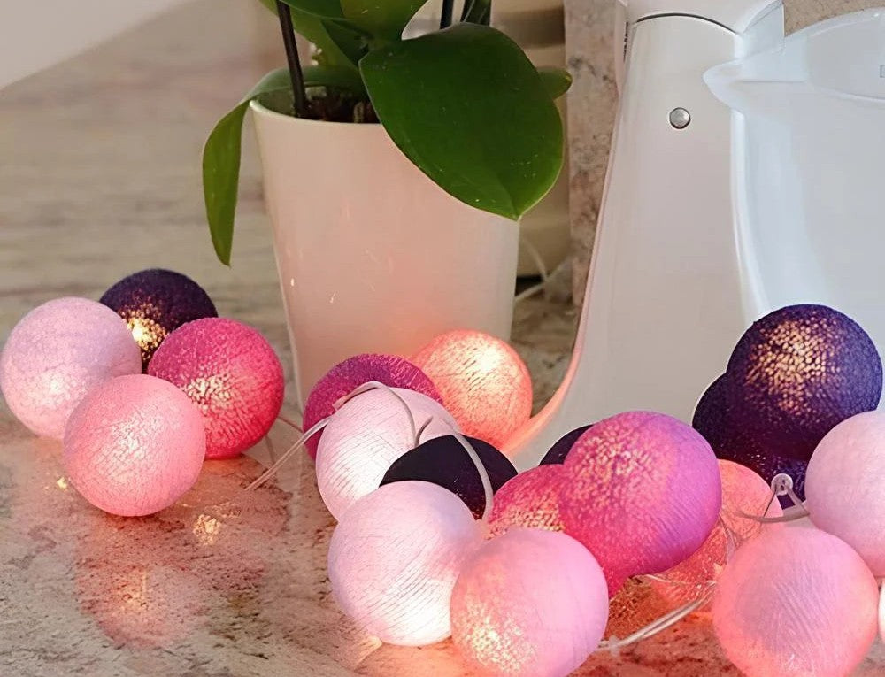 Katoenen Ballen Lichtslinger LED | Cotton Ball Lichtsnoer op USB of Batterijen met Warm Licht voor Slaapkamer | Kinderkamer en Woonkamer