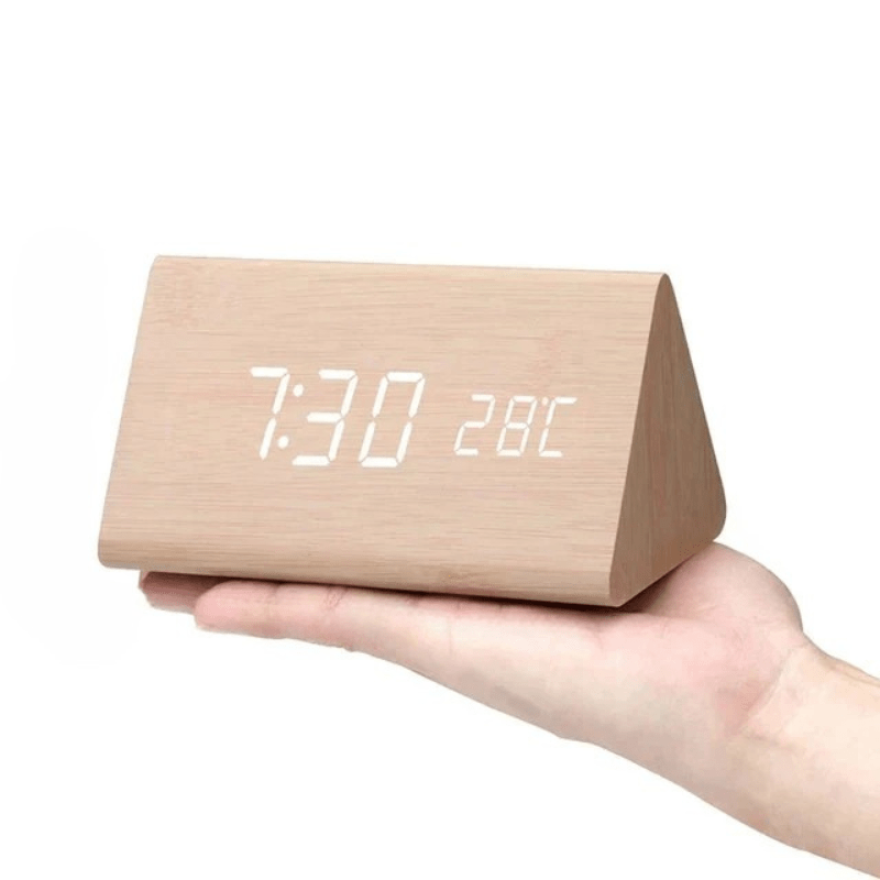 Houten LED Wekker met Geluidsbediening Digitale Tafelklok met Instelbare Helderheid op USB of Batterij voor Nachtkastje | Bureau en Woonkamer