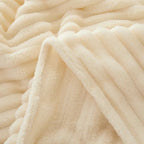 Zachte Fleece Plaid met Brede Streepstructuur Flanellen Deken Warme Woondeken voor Bank | Bed en Woonkamer